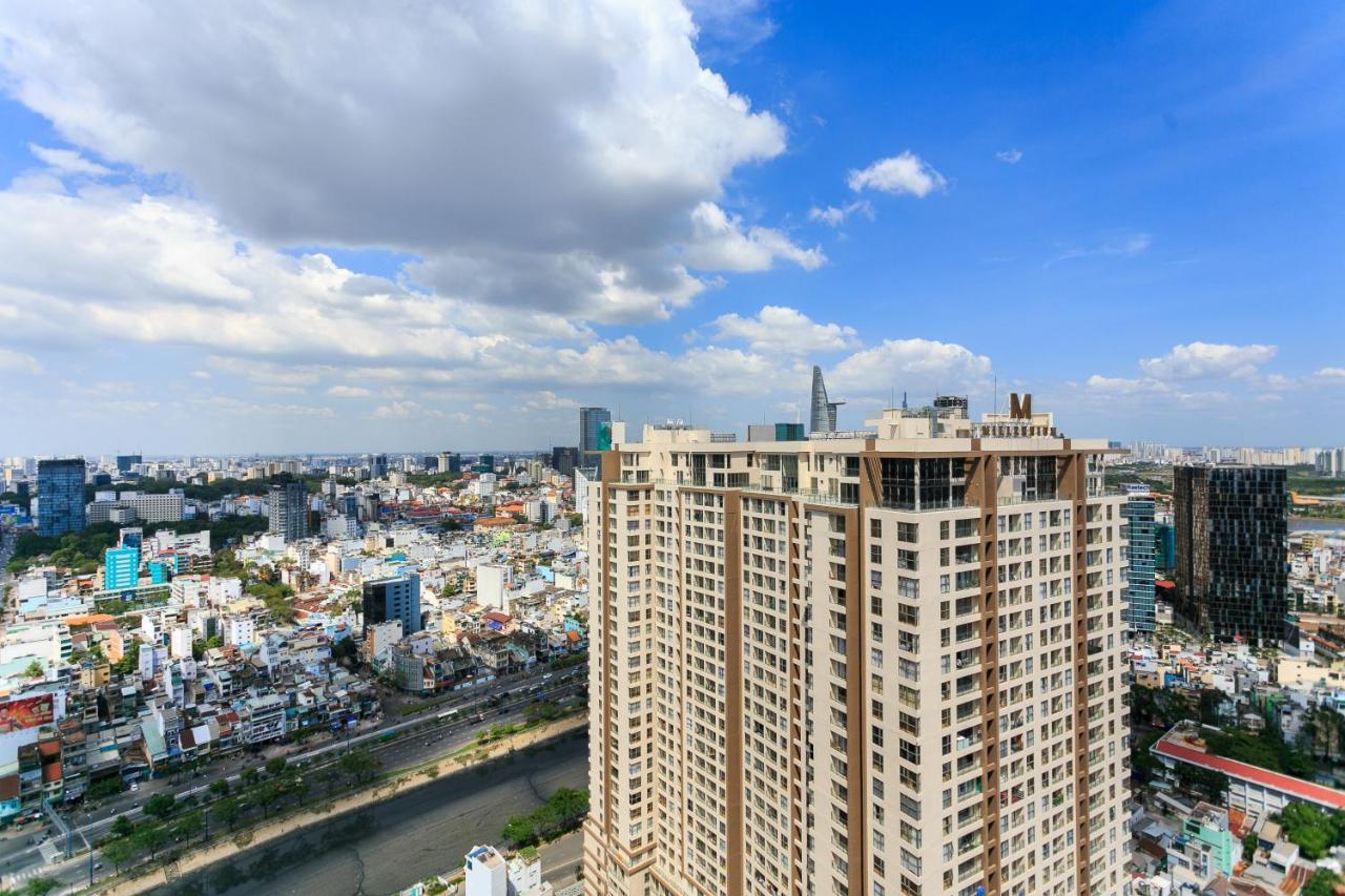Teeup - Infinity Pool Signature * Ho Chi Minh City